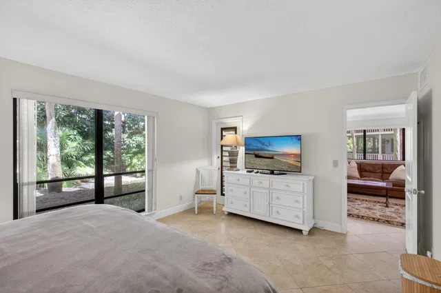 PGA National Palm Beach Gardens Residence photo 13