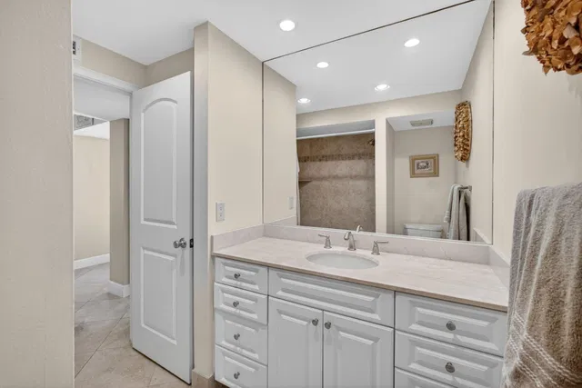 PGA National Palm Beach Gardens Residence photo 22