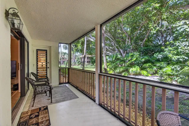 PGA National Palm Beach Gardens Residence photo 24