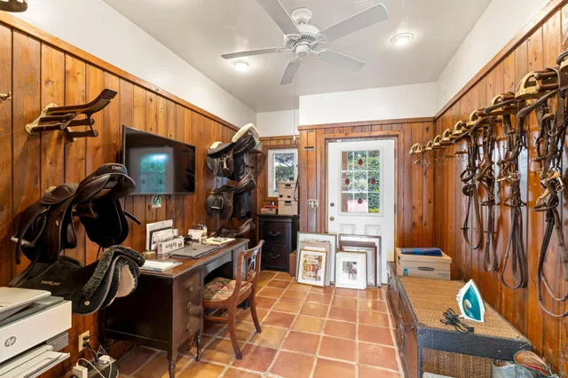  Residence photo 46