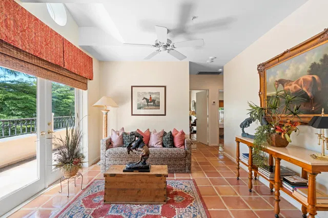  Residence photo 56