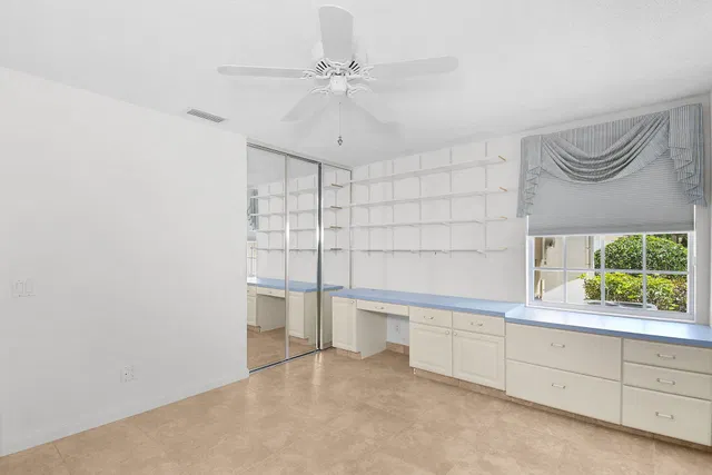 Residence photo 21