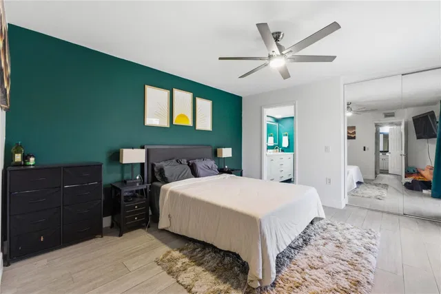 Residence photo 5