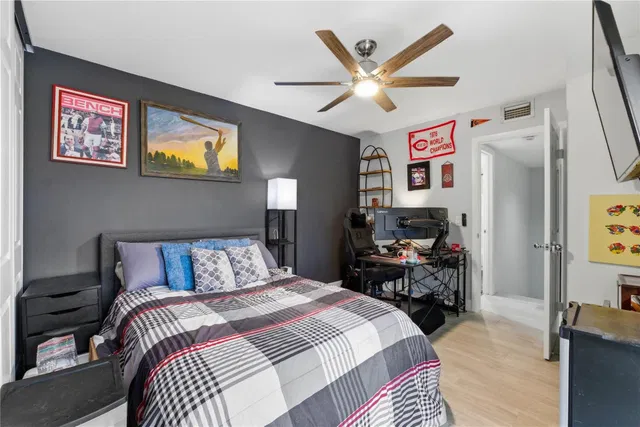 Residence photo 9