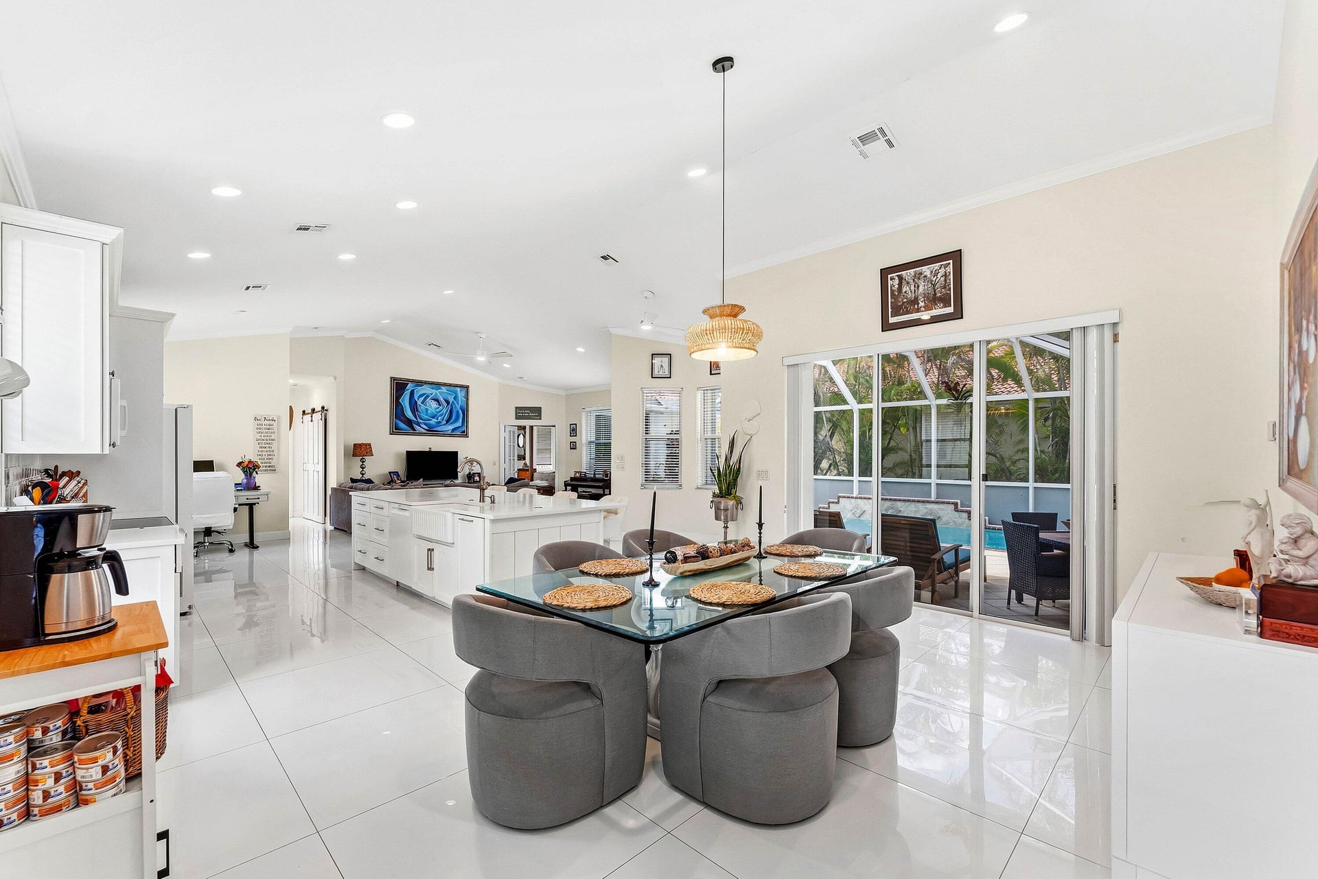 Residence photo 6