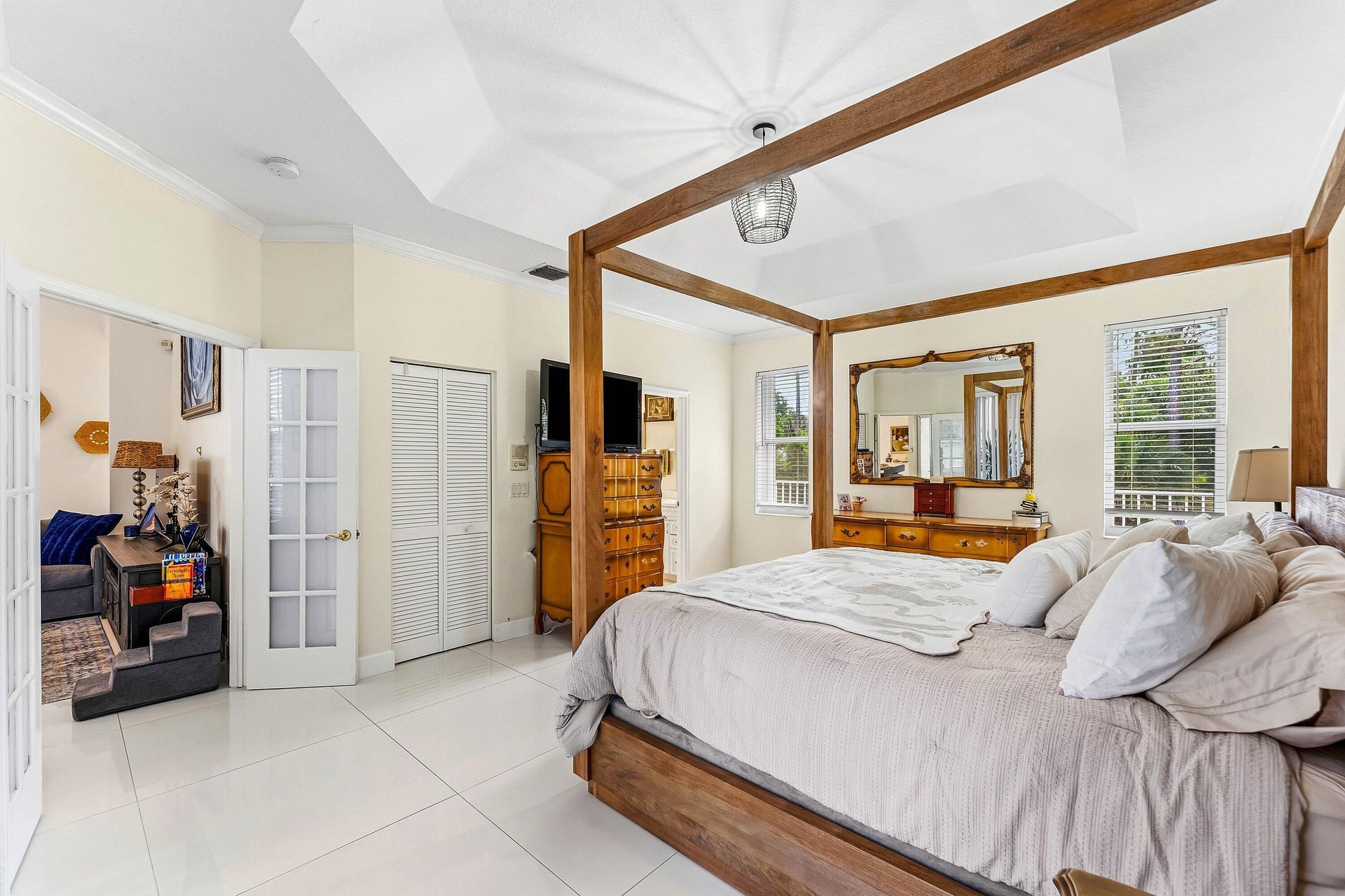 Residence photo 18