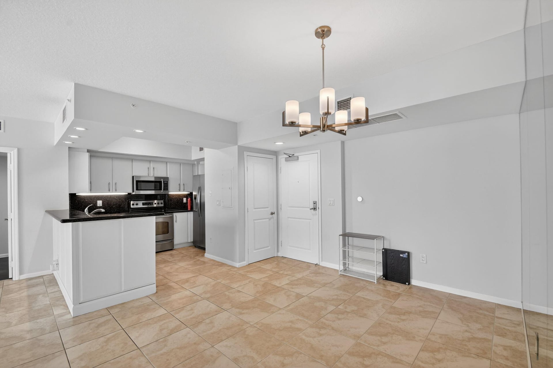 The Metropolitan Unit 307 photo 6