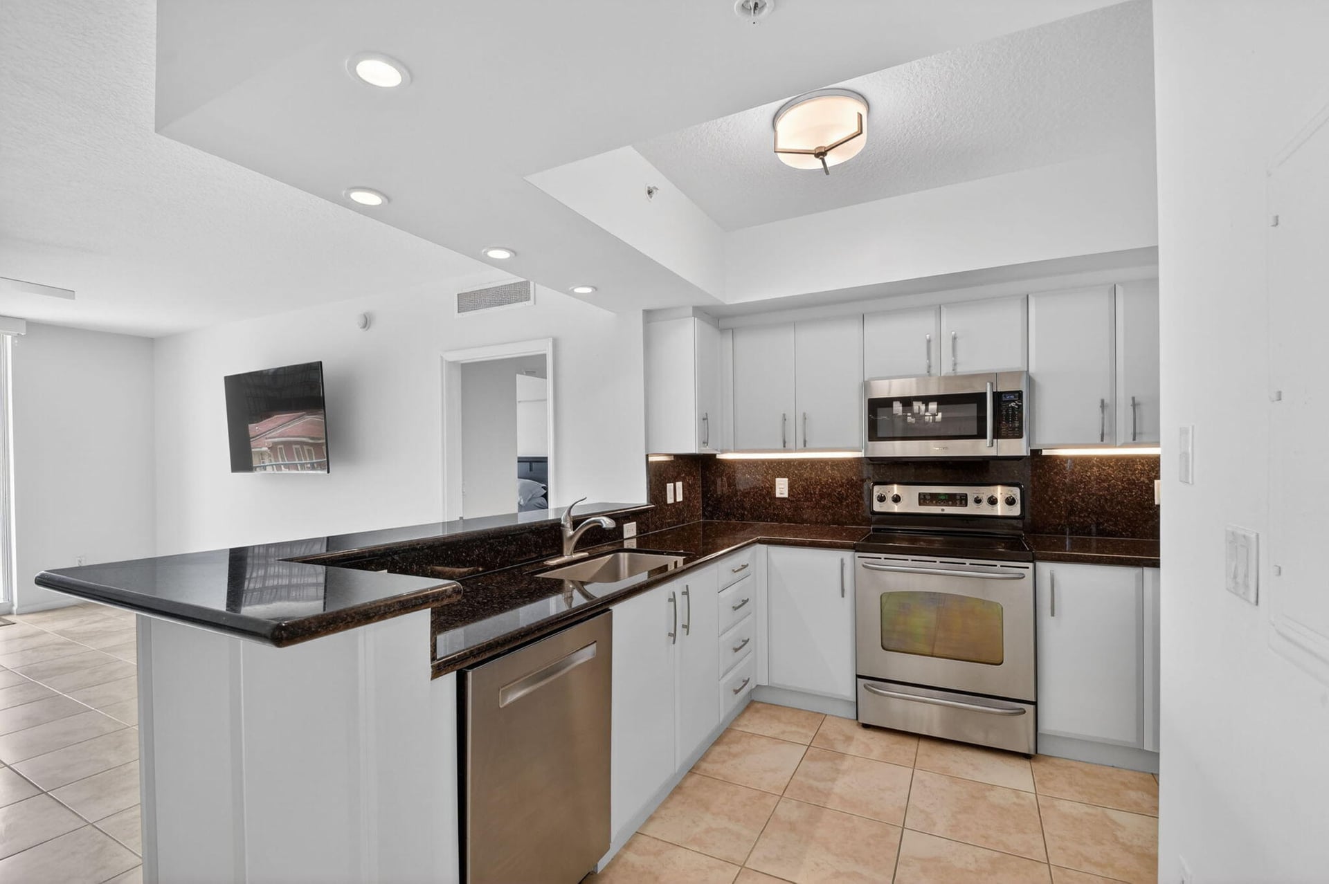 The Metropolitan Unit 307 photo 7