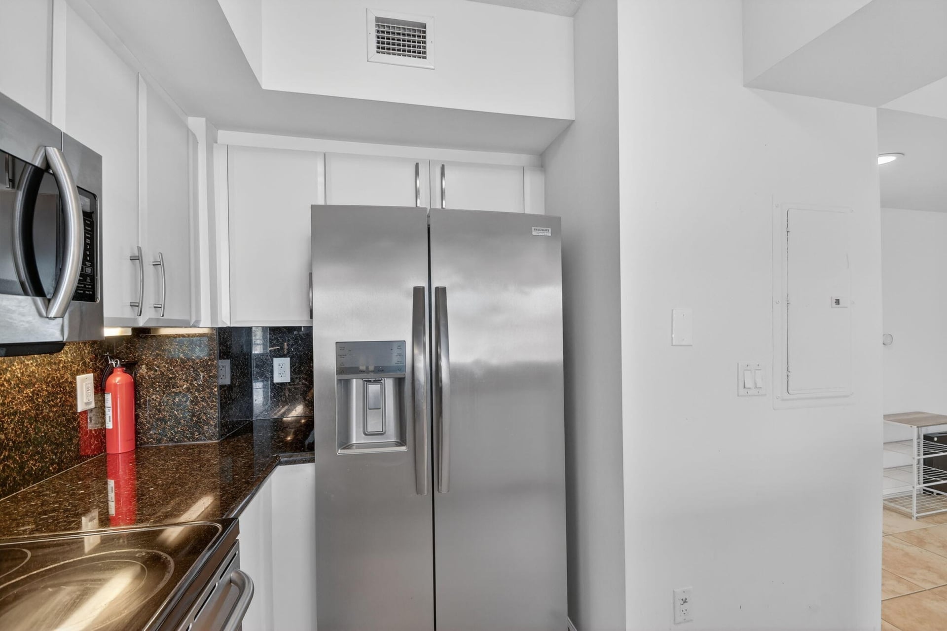 The Metropolitan Unit 307 photo 9