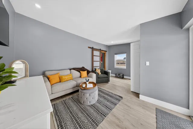 Residence photo 18
