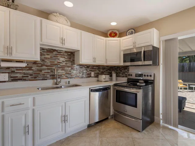 West Palm Beach Unit 1 photo 8