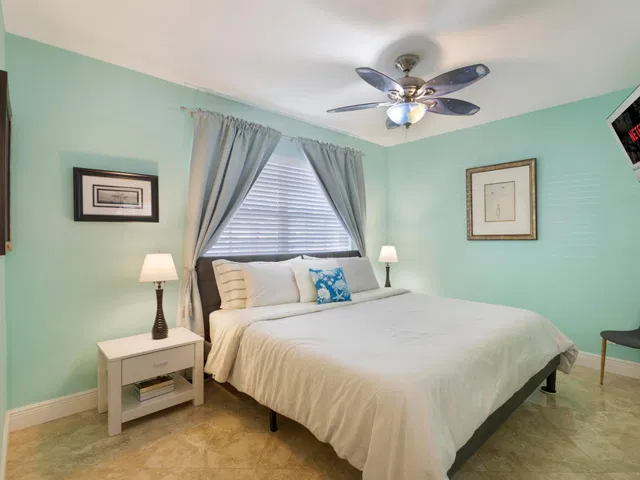 West Palm Beach Unit 1 photo 15
