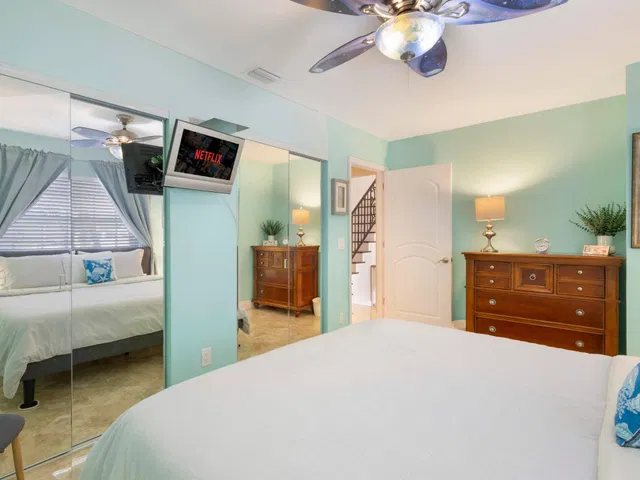 West Palm Beach Unit 1 photo 16
