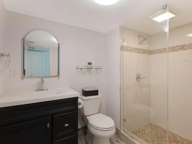 West Palm Beach Unit 1 photo 17