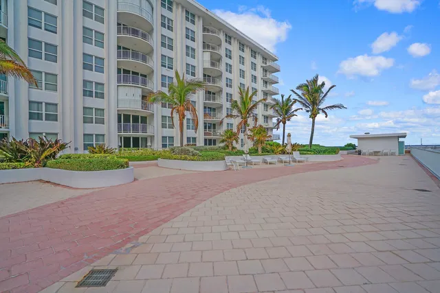 2295 S Ocean Palm Beach Unit 619 photo 28