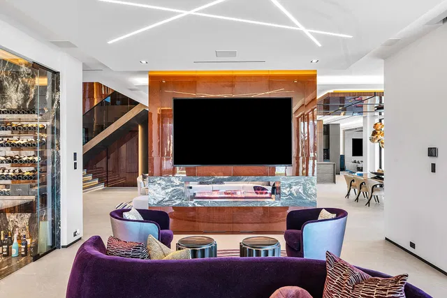Residence photo 12