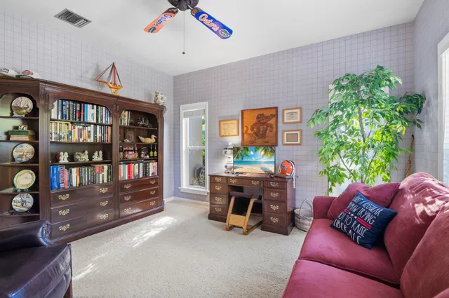 Residence photo 35