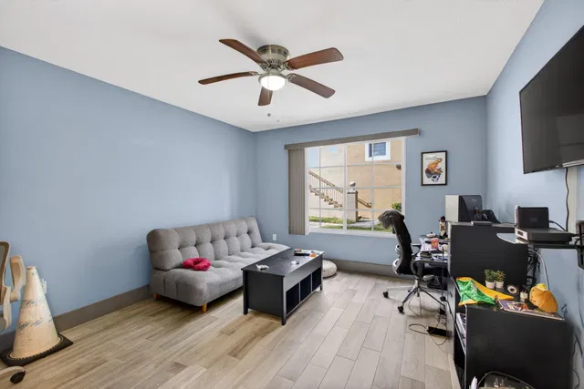 Unit 105 photo 21