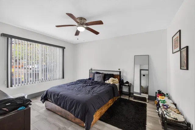 Unit 105 photo 24