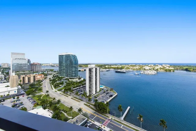 Forte on Flagler Unit 1702 photo 3