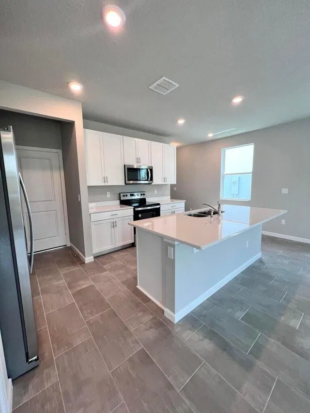  Residence photo 8