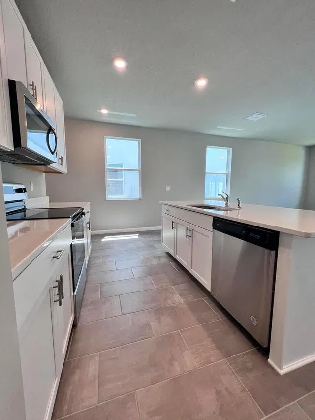  Residence photo 9
