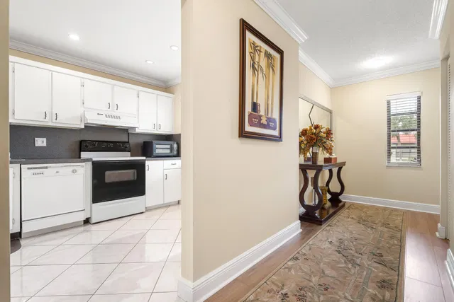 Boca Lago Country Club Homes Unit H photo 11