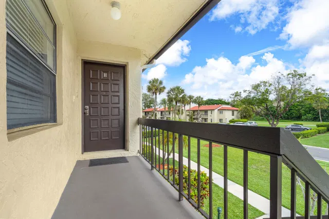 Boca Lago Country Club Homes Unit H photo 39