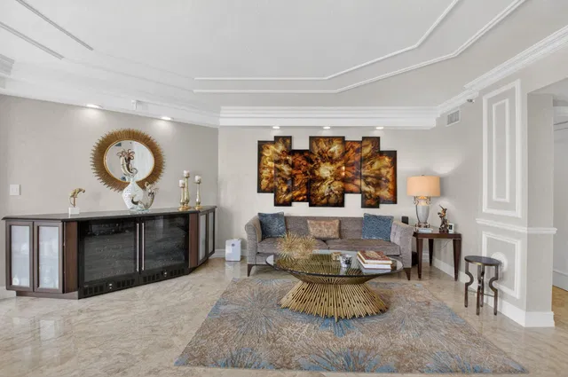 Mizner Court Unit Ph 7 photo 17