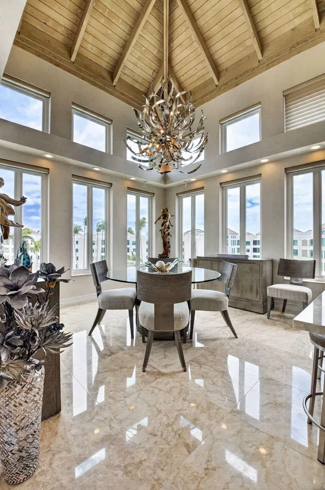 Mizner Court Unit Ph 7 photo 19