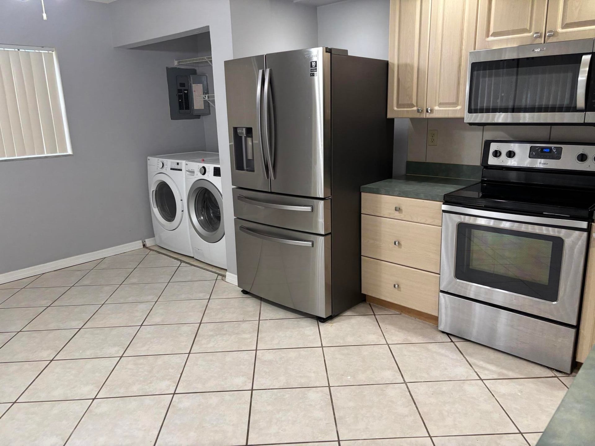 PGA National Palm Beach Gardens Unit 1 photo 3