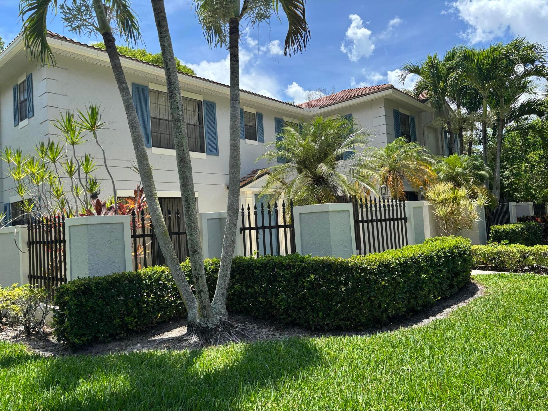 PGA National Palm Beach Gardens Unit 1 photo 12