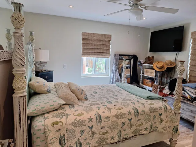  Residence photo 15