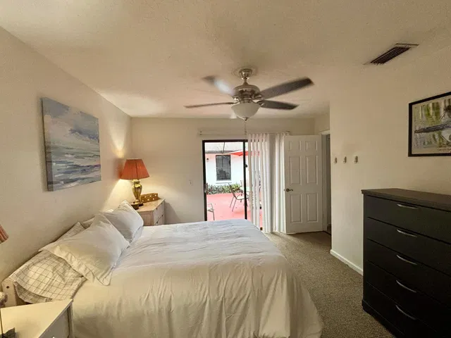 Residence photo 14