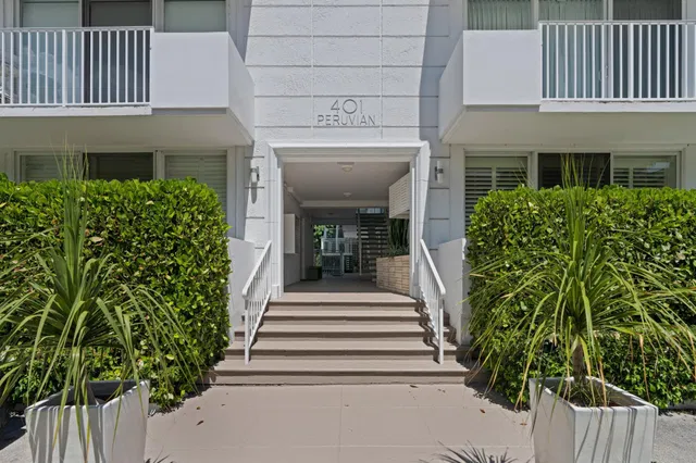 Unit 3020 photo 3