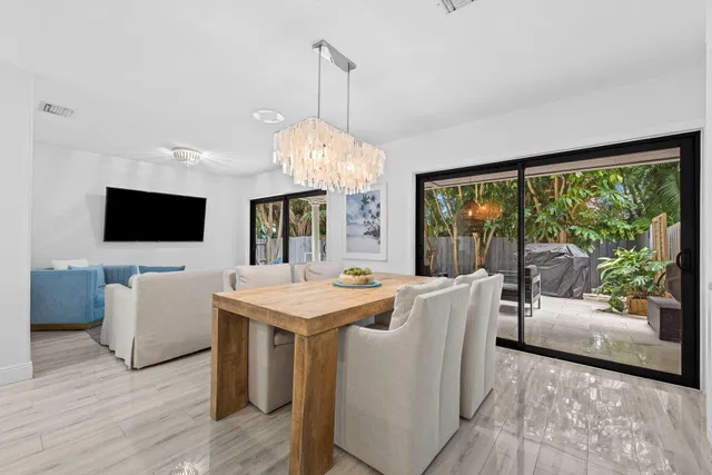 Residence photo 9