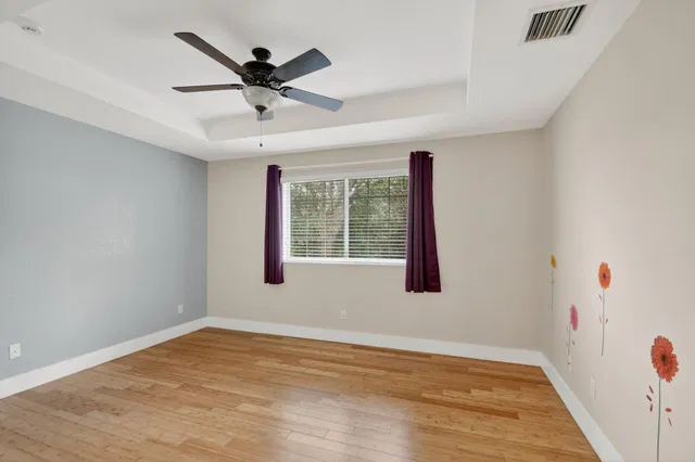Residence photo 18