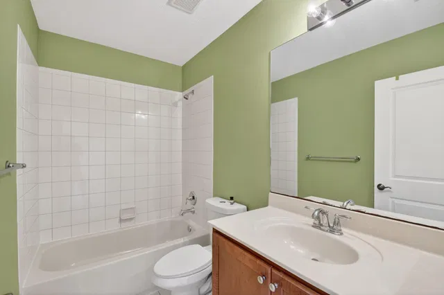 Residence photo 25