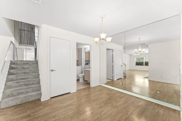 Residence photo 17