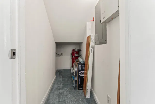 Residence photo 30