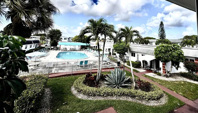 Residence photo 9