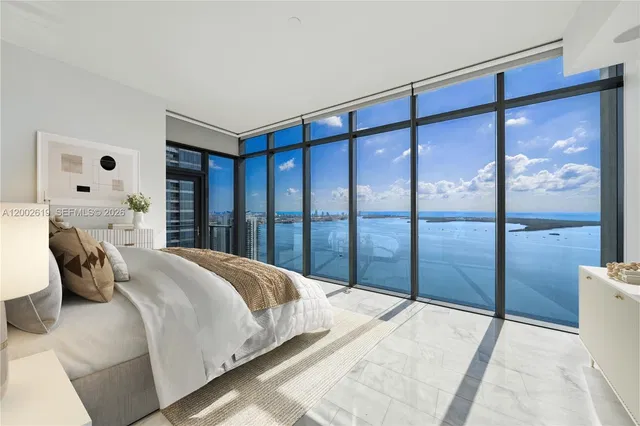 Echo Brickell 5101