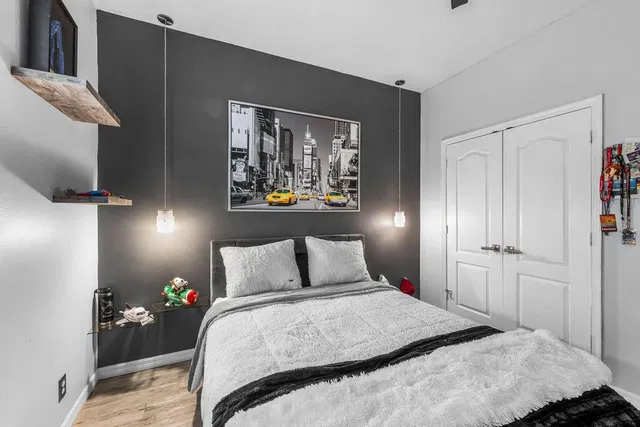 Residence photo 34