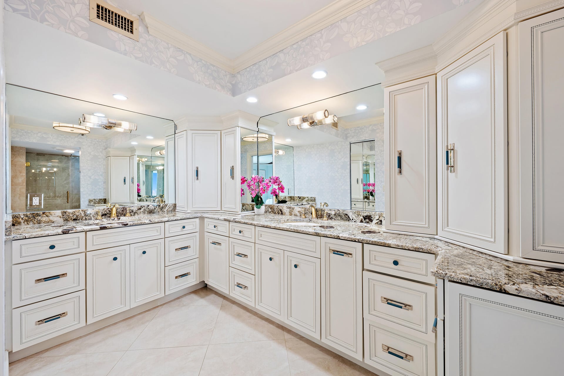 Eastpointe Singer Island Unit 22i photo 16