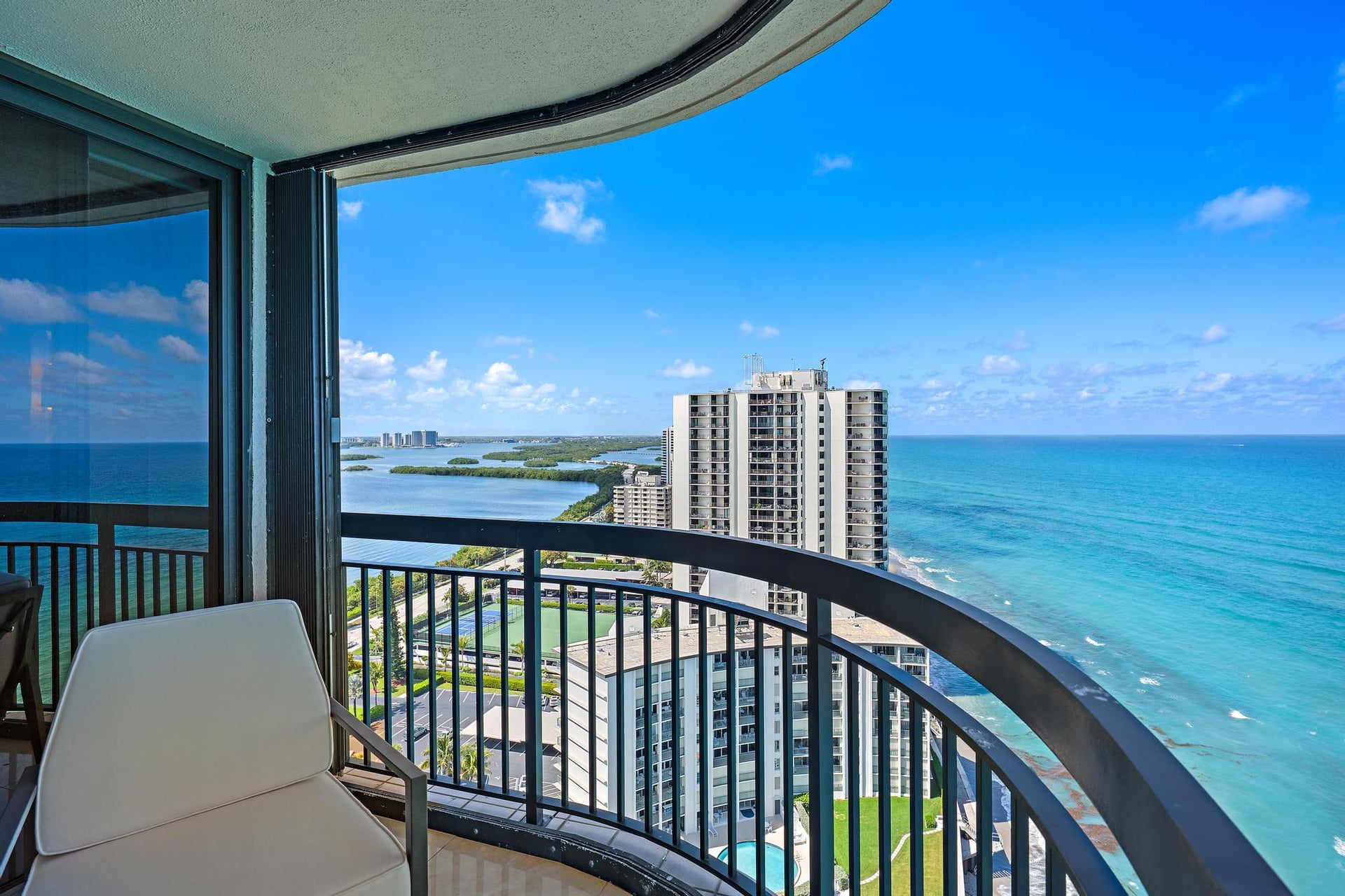 Eastpointe Singer Island Unit 22i photo 23