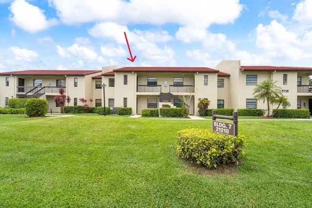 Boca Lago Country Club Homes Unit F photo 6