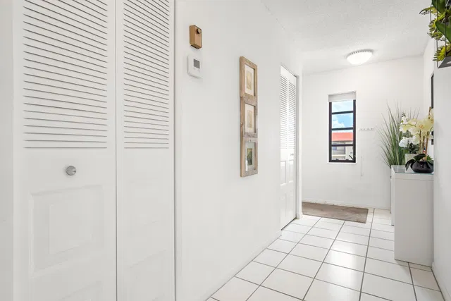 Boca Lago Country Club Homes Unit F photo 9