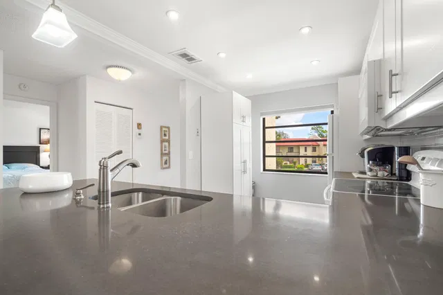 Boca Lago Country Club Homes Unit F photo 14