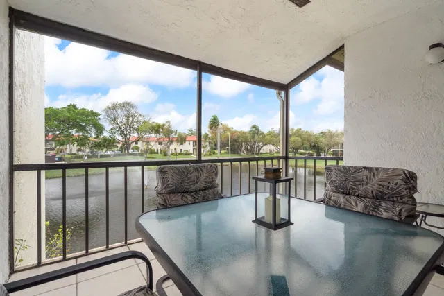 Boca Lago Country Club Homes Unit F photo 32