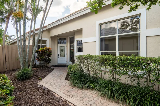 Residence photo 5